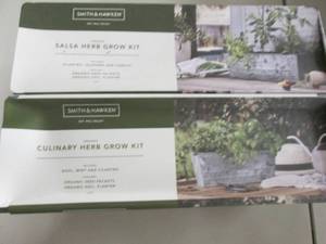 lot 165 image: 2 Smith & Hawken Grow Kits...