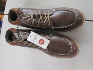 lot 235 image: Goodfellow &Co. Size 10 Mens Boots ...