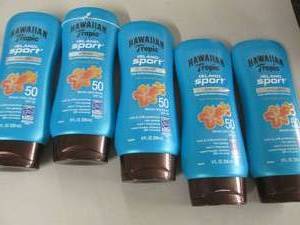 lot 246 image: 5- 8 oz Bottles Hawaiian Tropic Isl...
