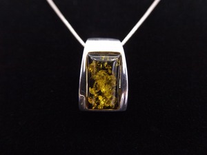 .925 Sterling Silver Amber Cabochon Pendant Necklace