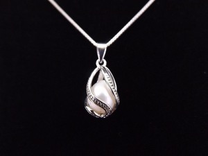 .925 Sterling Silver Caged Swirl Genuine Pearl Pendant Necklace