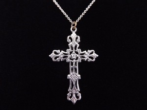 .925 Sterling Silver Scrolled Cross Pendant Necklace