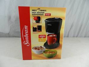 lot 46 image: New Sunbeam Hot Shot Water Dispenser