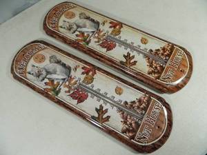 lot 61 image: 2 Metal Novelty Thermometers