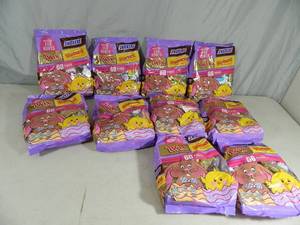 lot 97 image: 10 New Large Bags of Candy