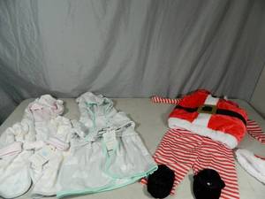 lot 123 image: New Baby Items