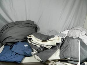 lot 143 image: Bed Linens and More