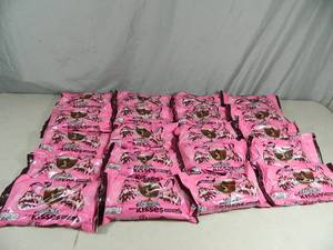 lot 149 image: 20 New Bags of Hershey Lava Cake Kisses