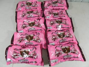 lot 166 image: 10 New Bags of Hershey Lava Cake Kisses