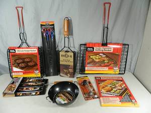 lot 170 image: New BBQ Grilling Items