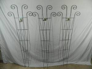 lot 5 image: 3 New Metal Planter Trellis