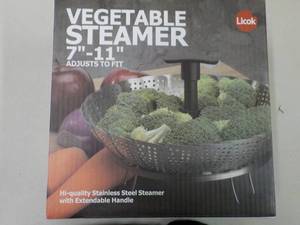 lot 44 image: Vegetable Streamer...