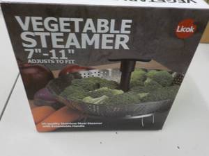 lot 51 image: Vegetable Streamer...