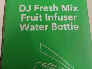 lot 55 image: DJ Fresh Mix Fruit Infuser Water Bo...