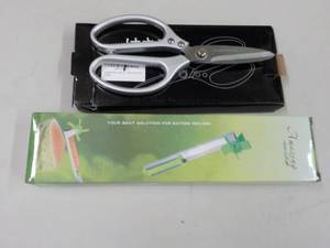 lot 102 image: King and Charles Scissors and Melon...