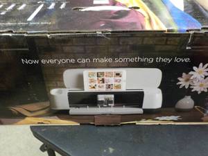 lot 147 image: Cricut Maker...