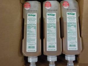 lot 171 image: 3 - 3.5 Liter Jugs Vintage Concentr...