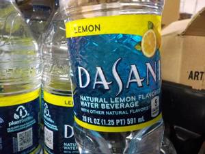 lot 213 image: Case of 24 - 20 oz Bottles DaSani L...