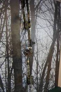 lot 17 image: PSE Drury Outdoors Edition Bow Madness XS Compound Bow