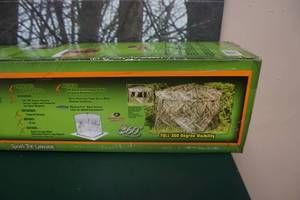 lot 39 image: Primos Model GB 3550 Ground Max The Vision Collapsible Ground Blind