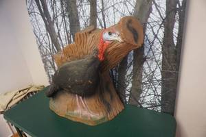 lot 44 image: McKenzie Wild Turkey 3D Archery Target