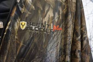 lot 208 image: Scent Blocker Plus 2 Piece JacketPant Set