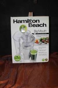 lot 60 image: New Hamilton Beach Big Mouth Juice Extractor