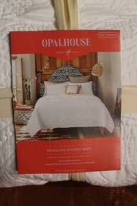 lot 95 image: Opal House FullQueen Medallion Stitched Quilt