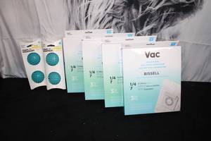 lot 133 image: 4 Boxes of Bissell Size 7 Vacuum Bags