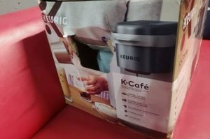 lot 38 image: Keurig K-Cafe Special Edition Single Serve K-Cup Pod Coffee LatteCappuccino