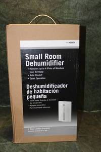 lot 8 image: New Small Room Dehumidifier