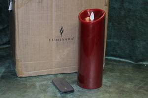 lot 170 image: Luminara 6-Piece Assorted Pillar Decorator Set wRemote, Burgundy