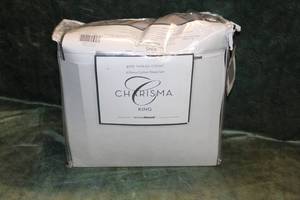 lot 162 image: Charisma 6 Pc. King Size Sheet Set, New