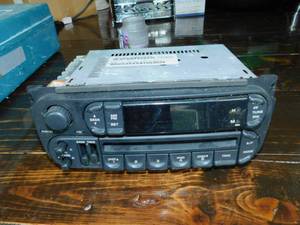 lot 13 image: Car Stereo AMFM CD Player