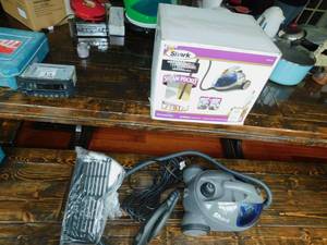 lot 14 image: Shark Ultra Steam Blaster  Steam Pocket