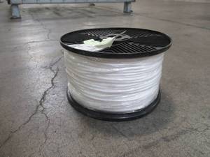 lot 788 image: Everbilt 18 in. x 500 ft. Paracord, White 70210