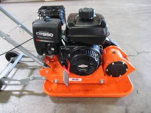 lot 55 image: Yardmax 3000 lb. Compaction Force Plate Compactor Briggs and Stratton 6.5HP208cc YC1390
