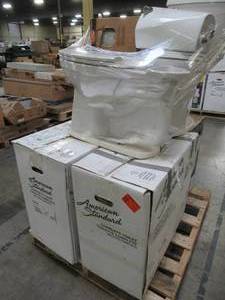lot 211 image: WHOLESALE MIXED PALLET OF MISCELLANEOUS TOILETS ANDOR PARTS