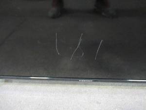 lot 68 image: Element 40 1080p FHD LED TV E2T4019