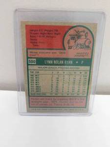 lot 10 image: 1975 Topps Nolan Ryan