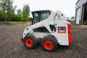 lot 6 image: Mid 2000s Bobcat S185 Turbo Skid Loader Skid Steer