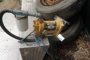 lot 12 image: 110 Gallon Fuel Tank With Fill Rite 12V DC Pump