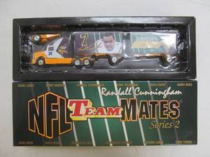 Randal Cunningham NFL Teammates collectible trailer