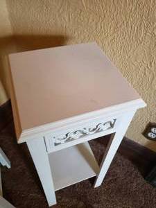 lot 45 image: Pair of White Pedestal Plant Stands