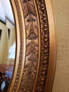 lot 52 image: Round Hickory Manor Floral Gilded Mirror