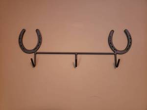 lot 256 image: Horseshoe Wall Hooks