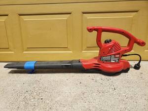 lot 423 image: Toro Electric Leaf Blower
