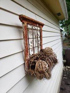 lot 313 image: Hanging Garden Window Sill