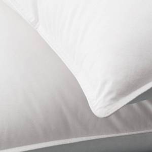 Better Medium Down Standard Pillow, PP30-STD-WHITE - NEW