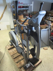 SPORTS-ART FITNESS ELLIPTICAL  TRAINER